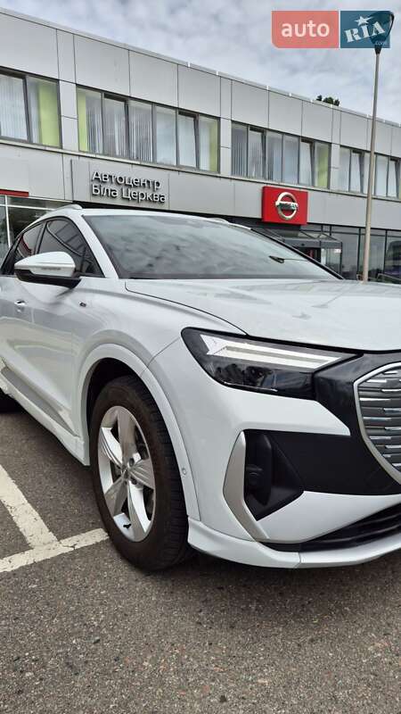 Внедорожник / Кроссовер Audi Q4 e-tron 2023 в Белой Церкви