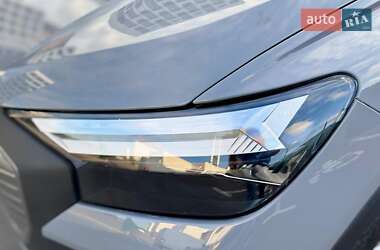 Внедорожник / Кроссовер Audi Q4 e-tron 2022 в 