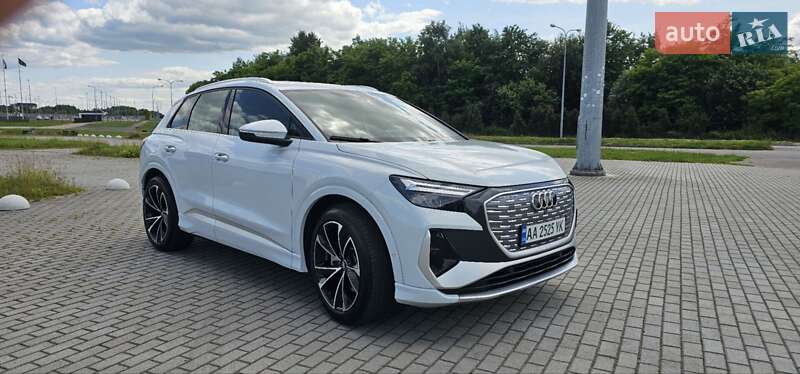Внедорожник / Кроссовер Audi Q4 e-tron 2022 в Львове