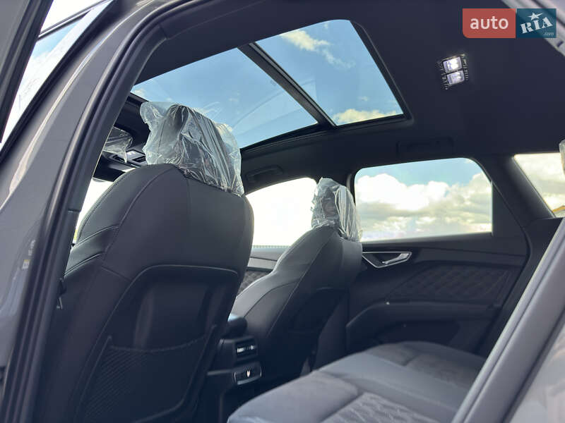 Внедорожник / Кроссовер Audi Q4 e-tron 2025 в Ивано-Франковске