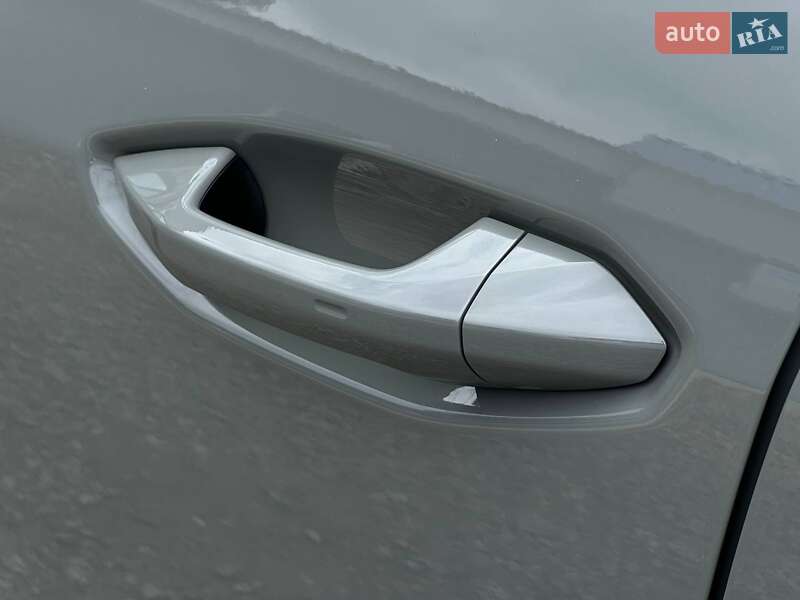 Внедорожник / Кроссовер Audi Q4 e-tron 2025 в Харькове фото 9 Внедорожник / Кроссовер Audi Q4 e-tron 2025 в Харькове