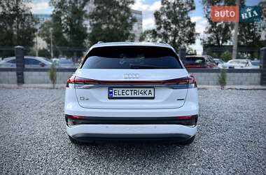 Внедорожник / Кроссовер Audi Q4 e-tron 2024 в 