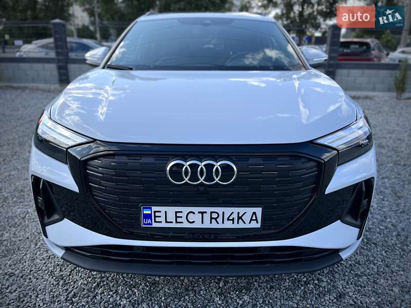 Внедорожник / Кроссовер Audi Q4 e-tron 2024 в Днепре
