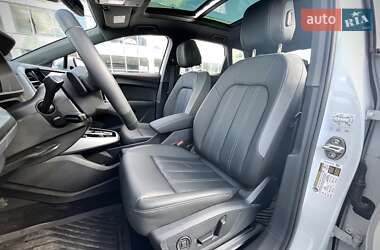 Внедорожник / Кроссовер Audi Q4 e-tron 2024 в 