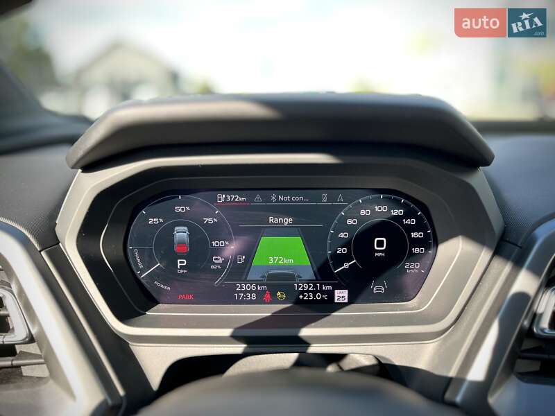 Внедорожник / Кроссовер Audi Q4 e-tron 2024 в Днепре