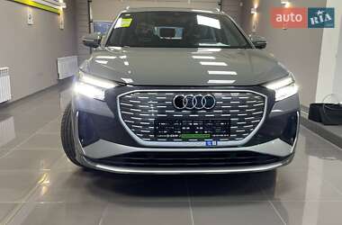 Внедорожник / Кроссовер Audi Q4 e-tron 2025 в 