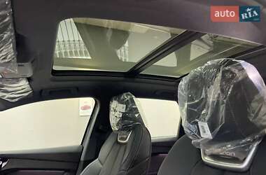 Внедорожник / Кроссовер Audi Q4 e-tron 2025 в 