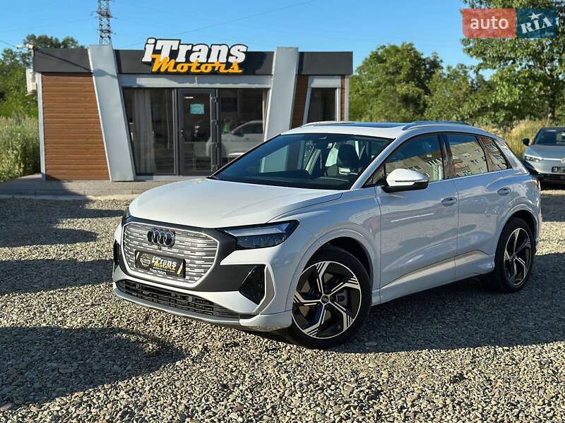 Внедорожник / Кроссовер Audi Q4 e-tron 2023 в Стрые