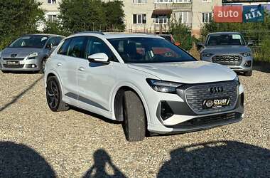 Внедорожник / Кроссовер Audi Q4 e-tron 2023 в 