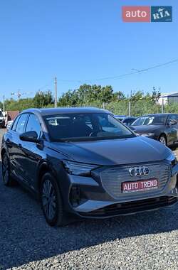 Внедорожник / Кроссовер Audi Q4 e-tron 2021 в 
