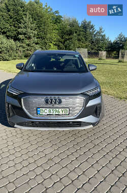Внедорожник / Кроссовер Audi Q4 e-tron 2021 в 