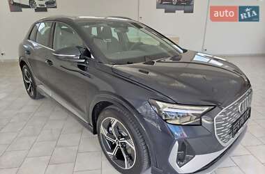 Внедорожник / Кроссовер Audi Q4 e-tron 2025 в 