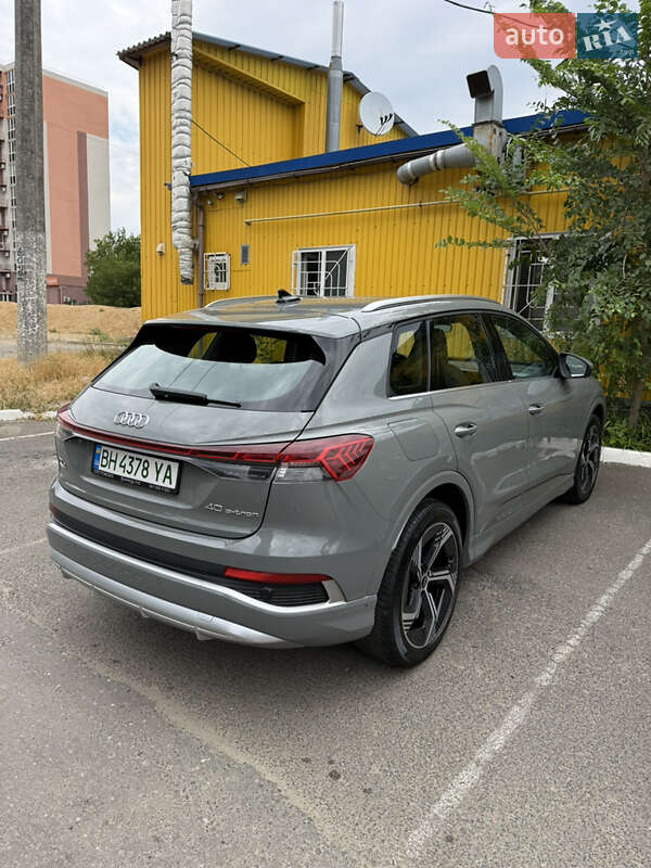 Внедорожник / Кроссовер Audi Q4 e-tron 2023 в Николаеве