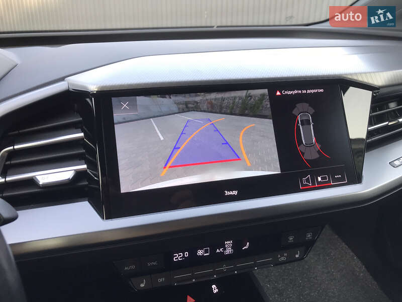 Внедорожник / Кроссовер Audi Q4 e-tron 2023 в Ровно