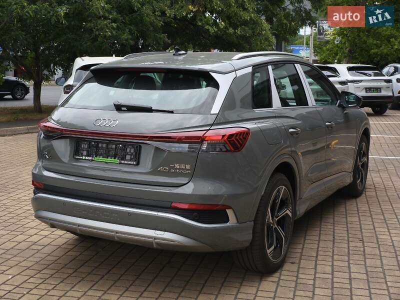 Внедорожник / Кроссовер Audi Q4 e-tron 2025 в Одессе
