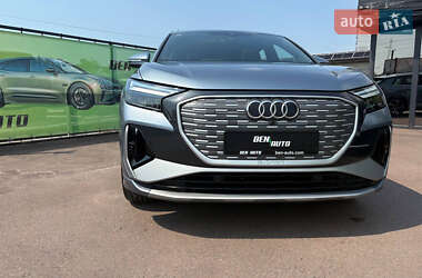 Внедорожник / Кроссовер Audi Q4 e-tron 2023 в 