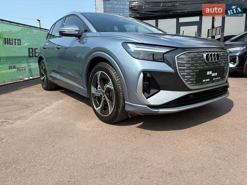 Позашляховик / Кросовер Audi Q4 e-tron 2023 в Києві