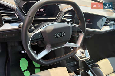 Внедорожник / Кроссовер Audi Q4 e-tron 2023 в 