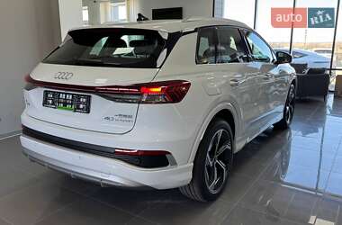 Позашляховик / Кросовер Audi Q4 e-tron 2025 в 