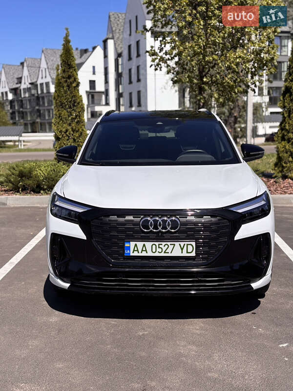 Audi Q4 e-tron 2023