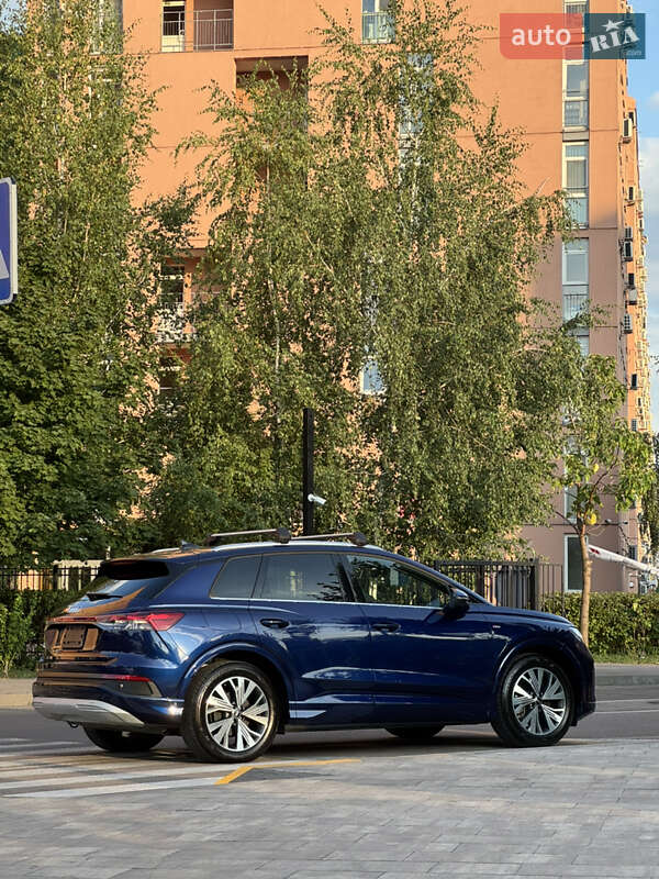 Позашляховик / Кросовер Audi Q4 e-tron 2023 в Києві