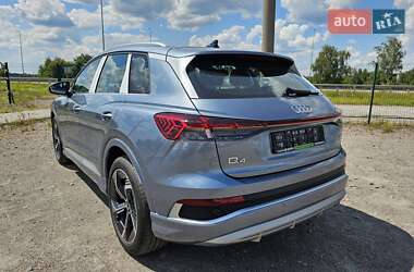 Позашляховик / Кросовер Audi Q4 e-tron 2025 в 