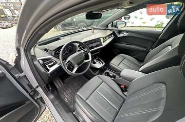 Внедорожник / Кроссовер Audi Q4 e-tron 2023 в 