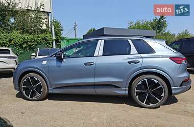 Внедорожник / Кроссовер Audi Q4 e-tron 2024 в 