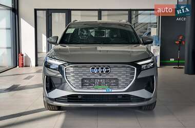Позашляховик / Кросовер Audi Q4 e-tron 2025 в 