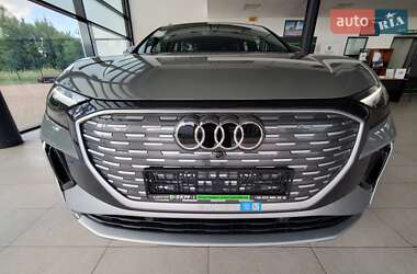 Позашляховик / Кросовер Audi Q4 e-tron 2025 в 
