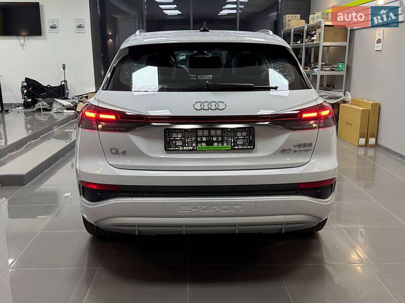 Внедорожник / Кроссовер Audi Q4 e-tron 2025 в Звенигородке