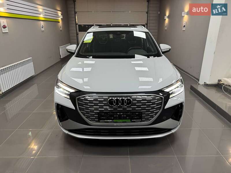 Внедорожник / Кроссовер Audi Q4 e-tron 2025 в Звенигородке
