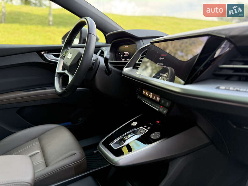 Внедорожник / Кроссовер Audi Q4 e-tron 2023 в Киеве
