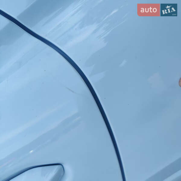 Внедорожник / Кроссовер Audi Q4 e-tron 2023 в Киеве
