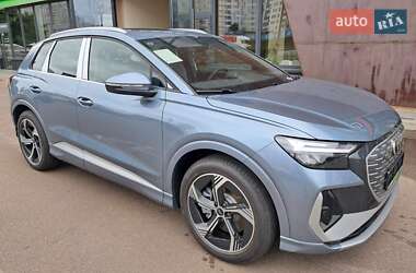 Внедорожник / Кроссовер Audi Q4 e-tron 2025 в 