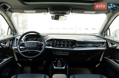 Внедорожник / Кроссовер Audi Q4 e-tron 2023 в 