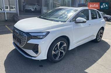 Внедорожник / Кроссовер Audi Q4 e-tron 2025 в Киеве