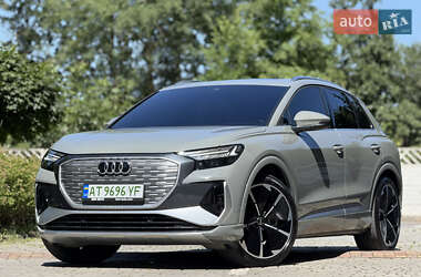 Внедорожник / Кроссовер Audi Q4 e-tron 2023 в 