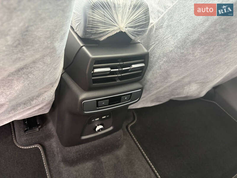 Внедорожник / Кроссовер Audi Q4 e-tron 2024 в Киеве