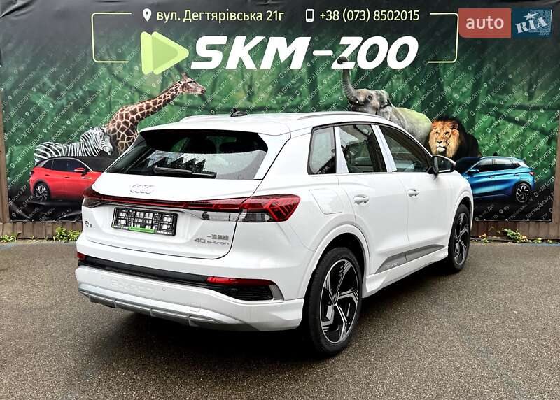 Внедорожник / Кроссовер Audi Q4 e-tron 2025 в Киеве