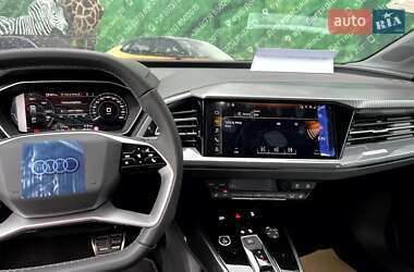 Внедорожник / Кроссовер Audi Q4 e-tron 2025 в 