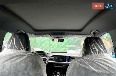 Внедорожник / Кроссовер Audi Q4 e-tron 2025 в 