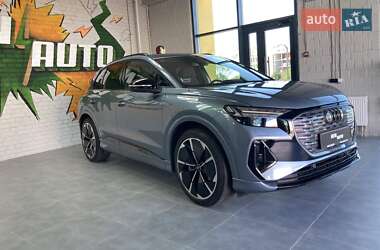 Позашляховик / Кросовер Audi Q4 e-tron 2024 в 