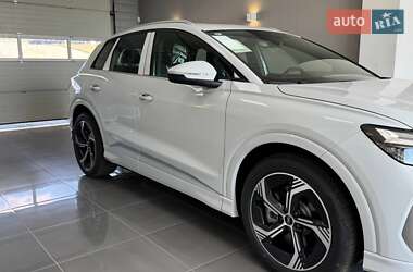 Внедорожник / Кроссовер Audi Q4 e-tron 2025 в 