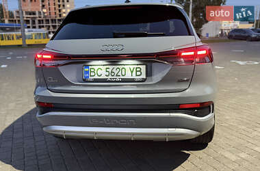 Внедорожник / Кроссовер Audi Q4 e-tron 2023 в 