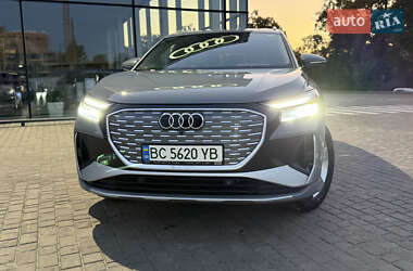 Внедорожник / Кроссовер Audi Q4 e-tron 2023 в 
