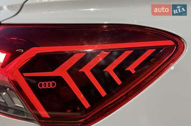 Внедорожник / Кроссовер Audi Q4 e-tron 2023 в 