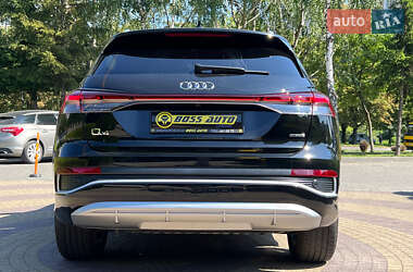 Внедорожник / Кроссовер Audi Q4 e-tron 2022 в 