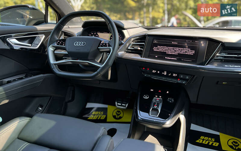Внедорожник / Кроссовер Audi Q4 e-tron 2022 в Львове