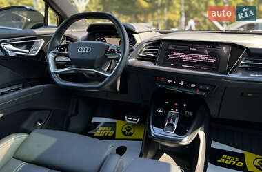 Внедорожник / Кроссовер Audi Q4 e-tron 2022 в 